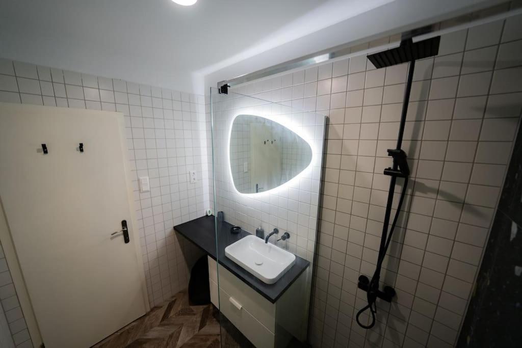 Designer Flat Heart Of The City Budapest Bagian luar foto